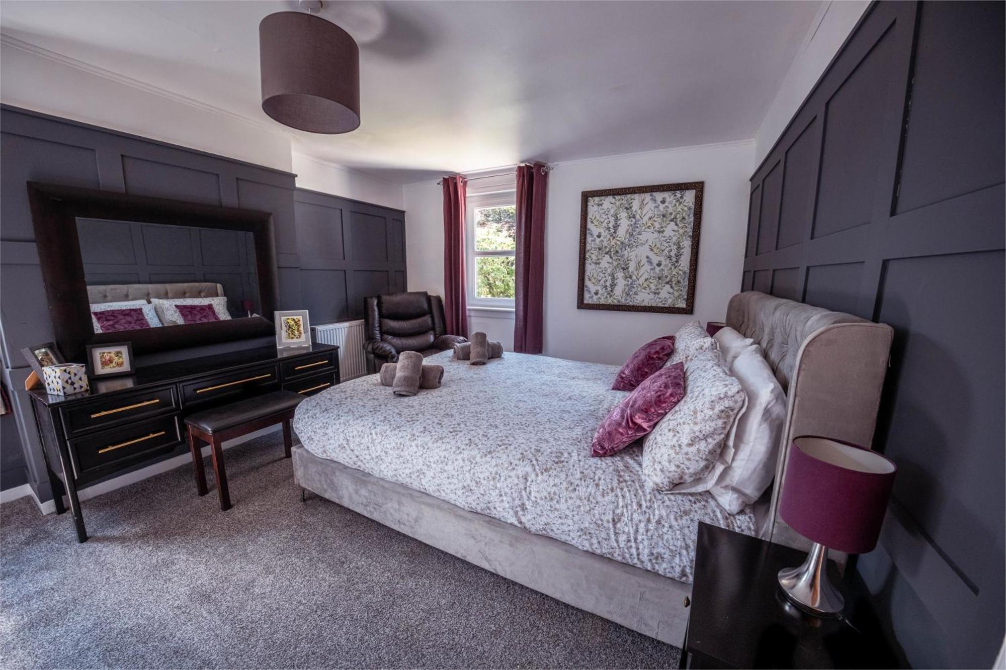 Large Country House With Garden, Outdoor Spa Area & Games Room With Hot Tub And Fire Pit Wigtown Exterior photo