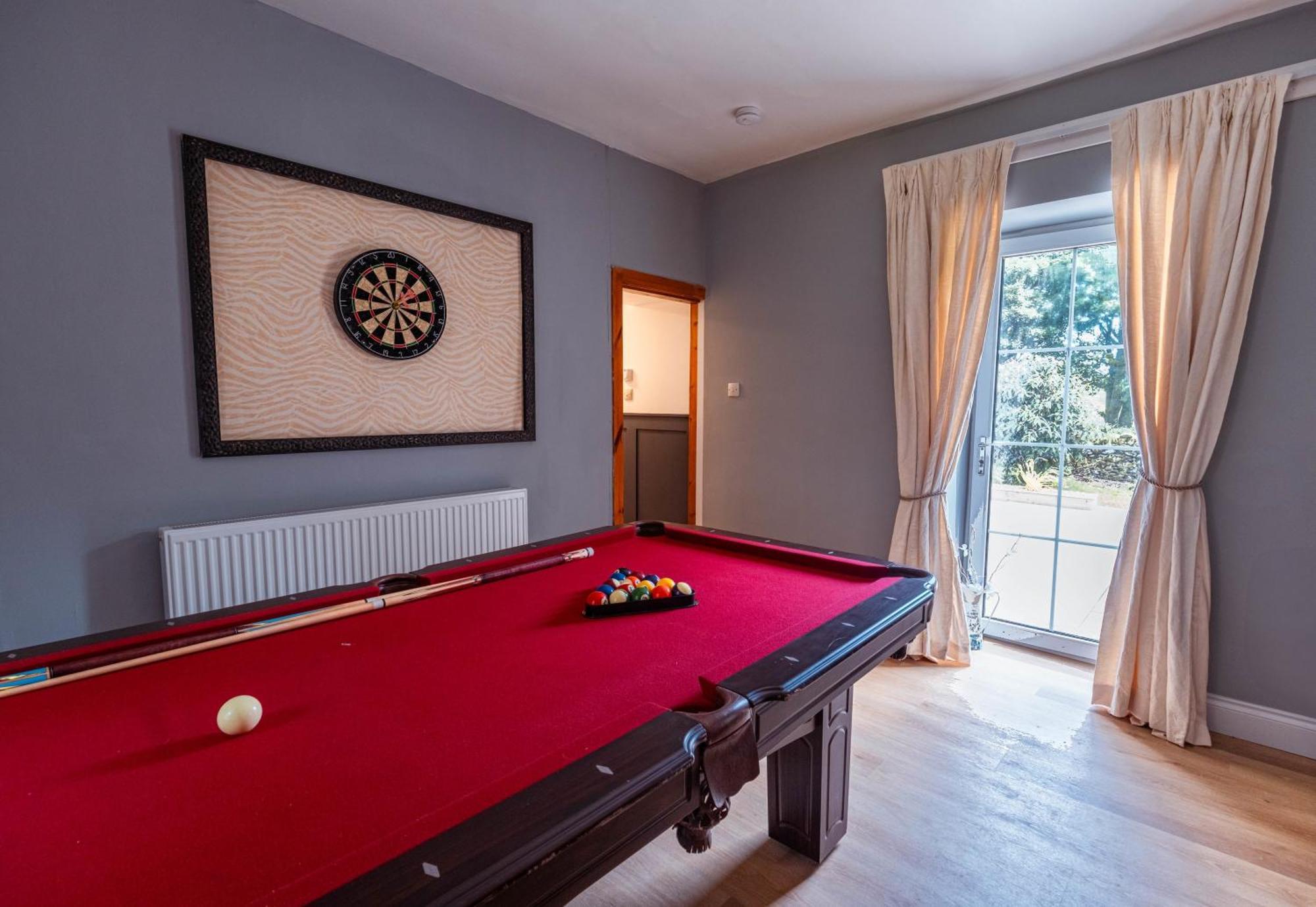 Large Country House With Garden, Outdoor Spa Area & Games Room With Hot Tub And Fire Pit Wigtown Exterior photo