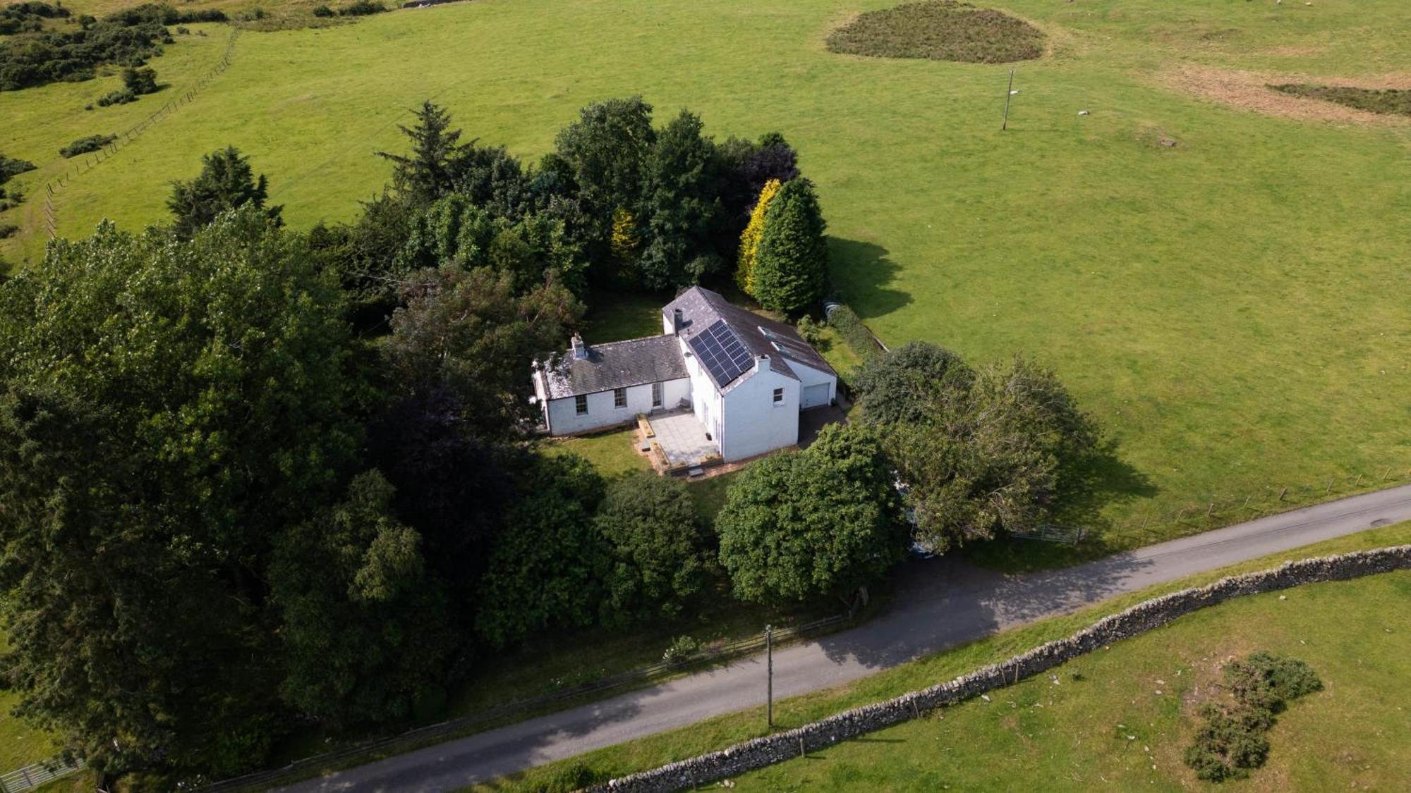 Large Country House With Garden, Outdoor Spa Area & Games Room With Hot Tub And Fire Pit Wigtown Exterior photo